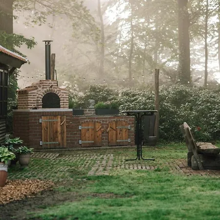 Tiny House, Kleinod Im Gruenen *